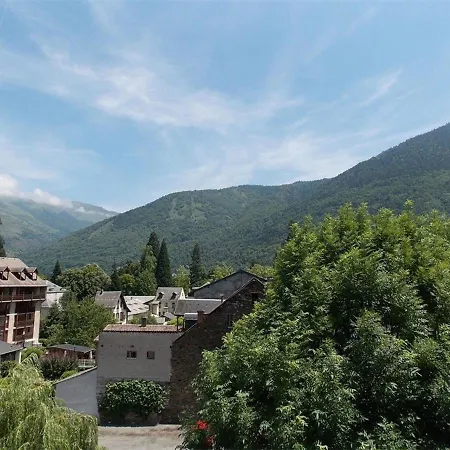 דירה Luchon 2 Pieces 4 Pers Avec Balcon Et Parking, Pres Centre-ville Et Thermes - Fr-1-313-127 Bagnères-de-Luchon